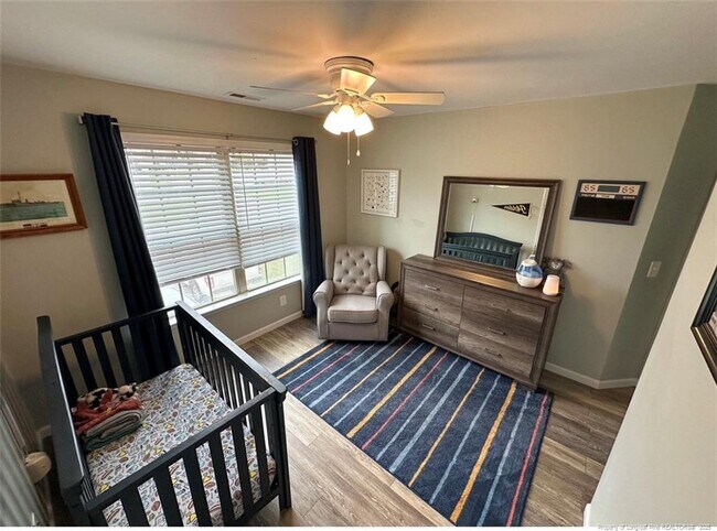 Photo - 112 Bicentennial Way