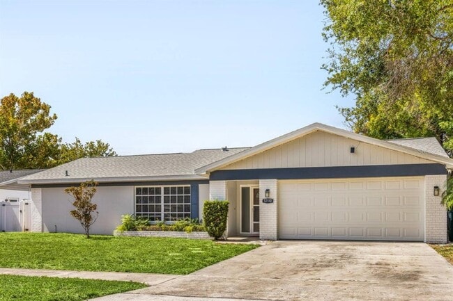 Building Photo - 12110 93rd Way N Rental