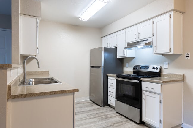 Photo - Sunset Ridge Apartments