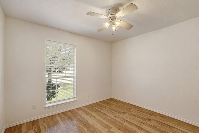 270 Masonwood Dr