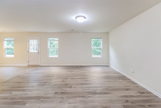 Photo - 716 Ferrell Ave