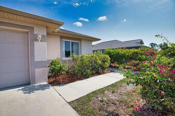 Photo - 116 Albatross Rd