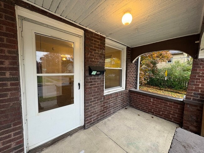 Photo - 1425 Marcy St Apartamentos Unidad Up