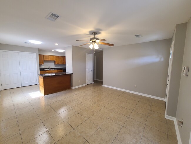 Photo - 3820 Juno Dr