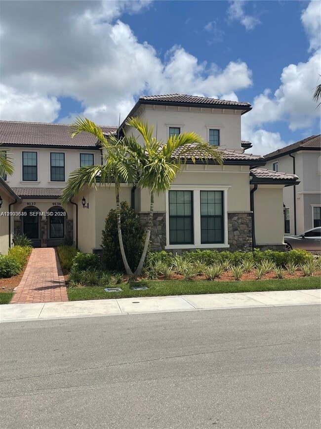 Building Photo - 9139 Passiflora Wy