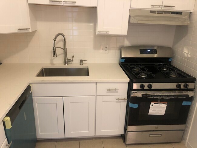 Photo - 1706 Commonwealth Unit 23
