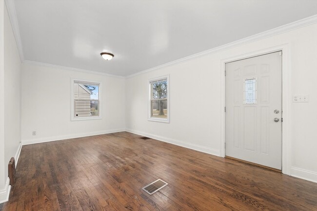 Photo - 2512 Salem Blvd