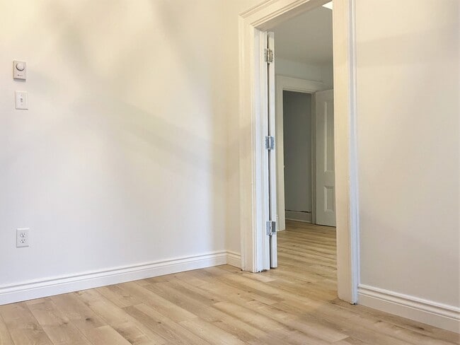 Photo - 55 Carmarthen St Unit 55-1