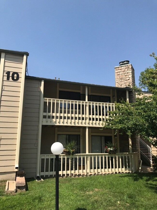 Adorable 1BR/1BA in Lowry Neighborhood! AV... - Adorable 1BR/1BA in Lowry Neighborhood! AV... Apartment Unit 10-105