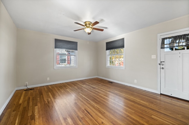 Photo - 1934 Fine Ave