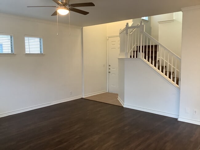 Photo - 1223 Cresswell Cove