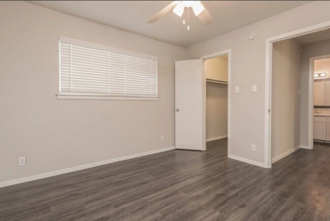 Photo - 8605 Shoal Creek Blvd Unit 217