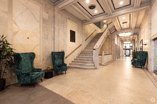 Grand Staircase