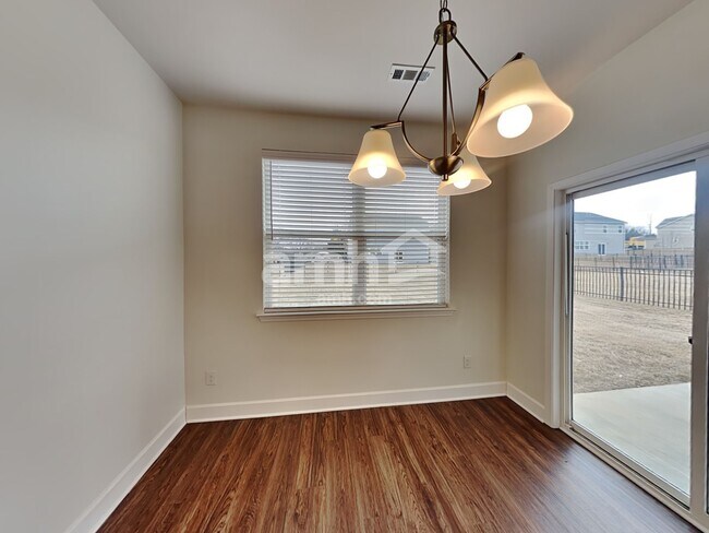 Photo - 413 Bluewater Dr