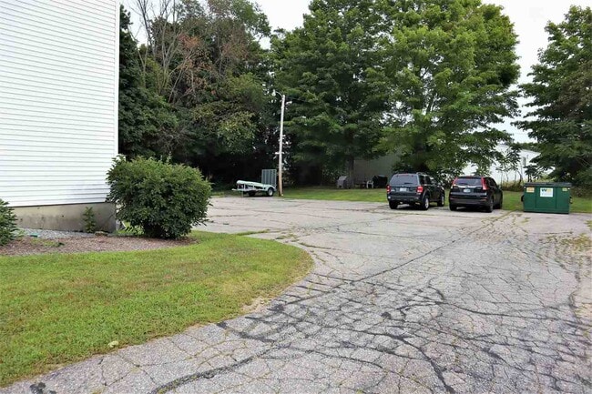 Photo - 62 Elm St Unit Apt. C