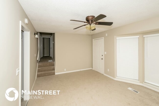 Photo - 5908 Elizabeth Dr