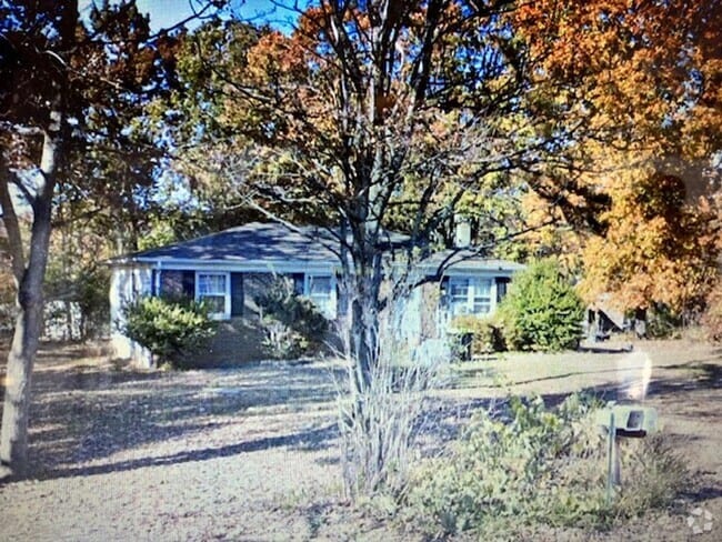 Building Photo - 105 Embrey Ct Rental