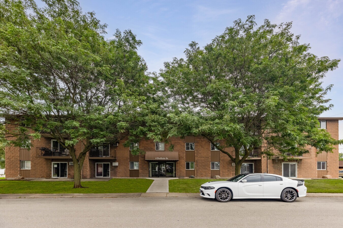 Photo - 4 Dufferin St Unit 305
