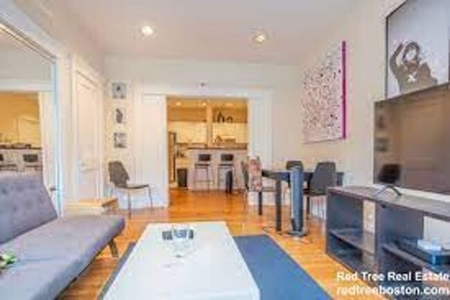 NICE 3 BED IN BROOKLINE!!! - NICE 3 BED IN BROOKLINE!!! Casa Adosada