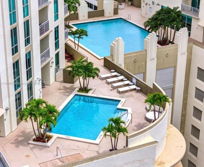 Building Photo - 9055 SW 73rd Ct Rental