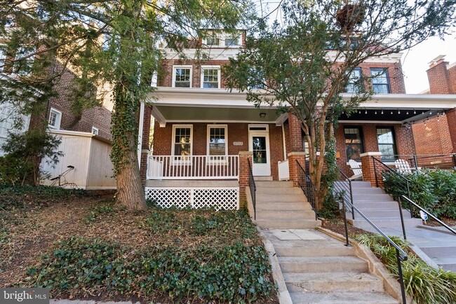 Photo - 3712 Garfield St NW Townhome