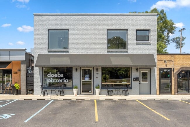 Building Photo - 501.5 W 17th St