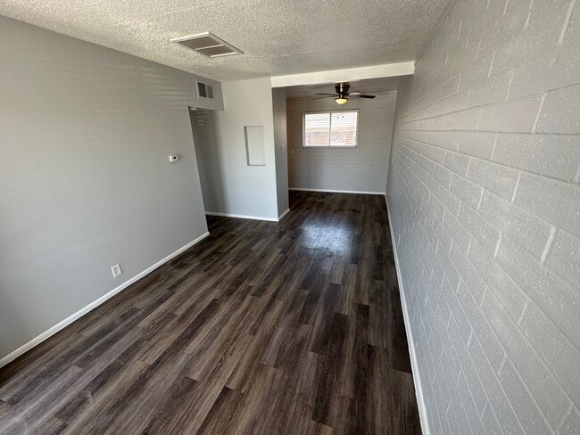 Photo - 3123 W Almeria Rd Unit 4
