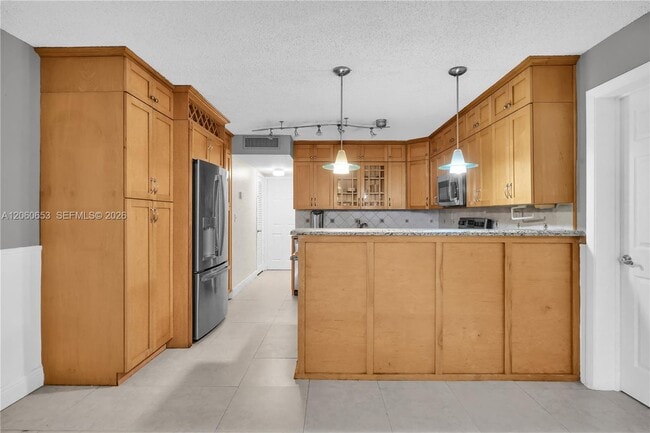 Photo - 4011 Meridian Ave Unit 21