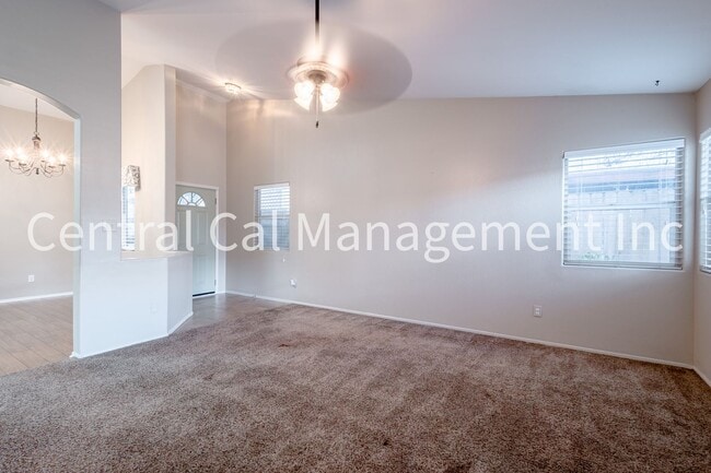 Photo - 3 Bedroom/2 Bath Home in Desired Riverlakes Community - $2450 per month!