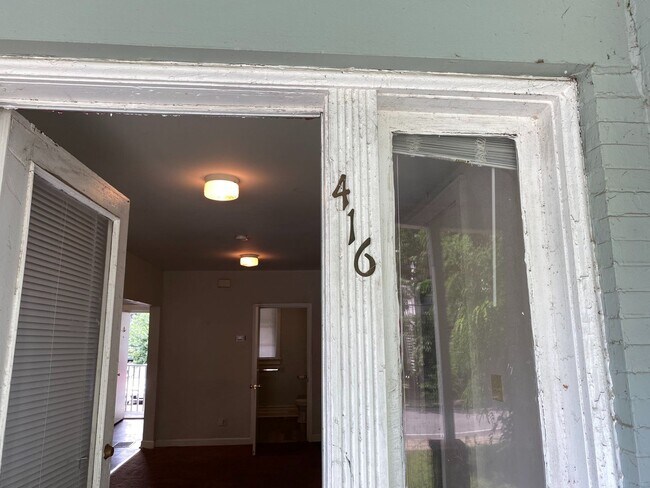 Photo - 416 E Maxwell St