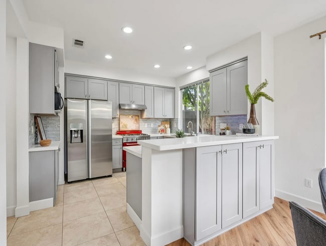 25 Farallon Ct