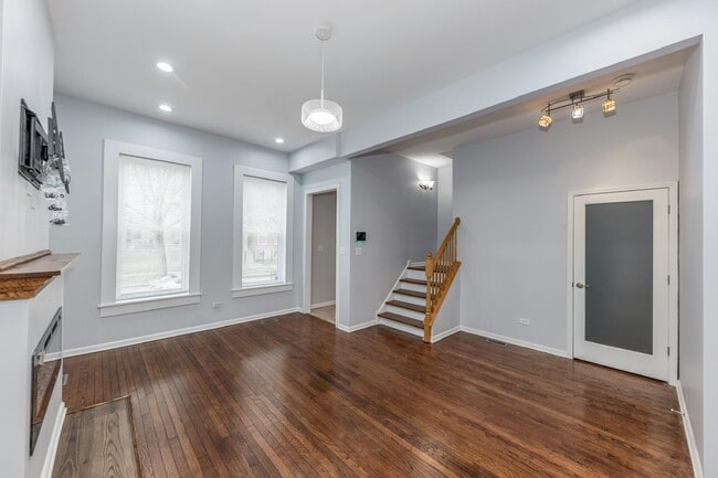 Photo - 6543 S Drexel Ave