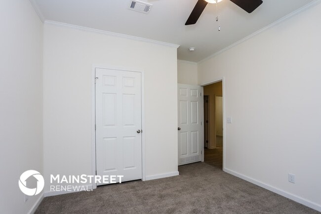 Photo - 1900 21st St S