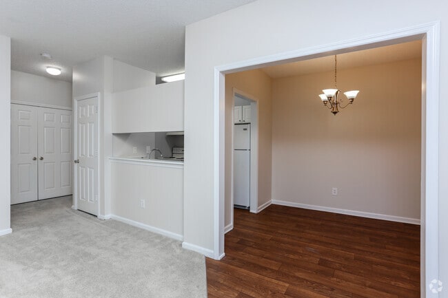 1HAB, 1BA - 800 ft²