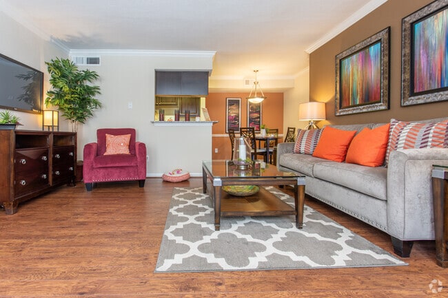 2 Br, 2 Ba - 994 SF - Living Room
