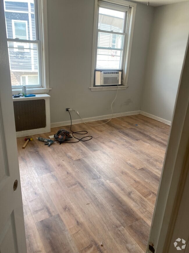 Building Photo - 816 Cantrell St Rental