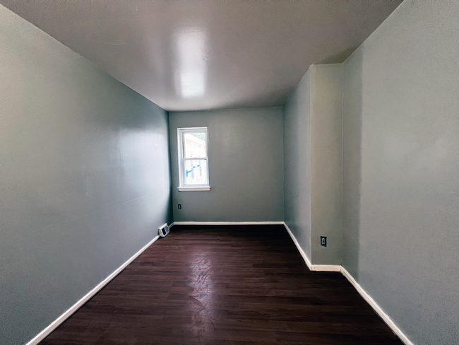 Bedroom 2B - 2031 N 15th St Townhome