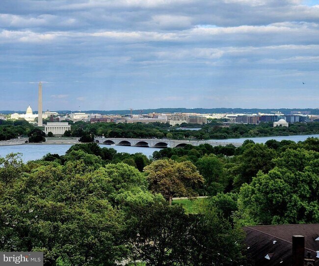 Photo - 1200 N Nash St Unit 515