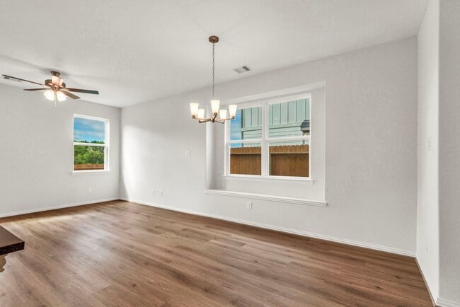 Photo - 27839 Western Crk Ct