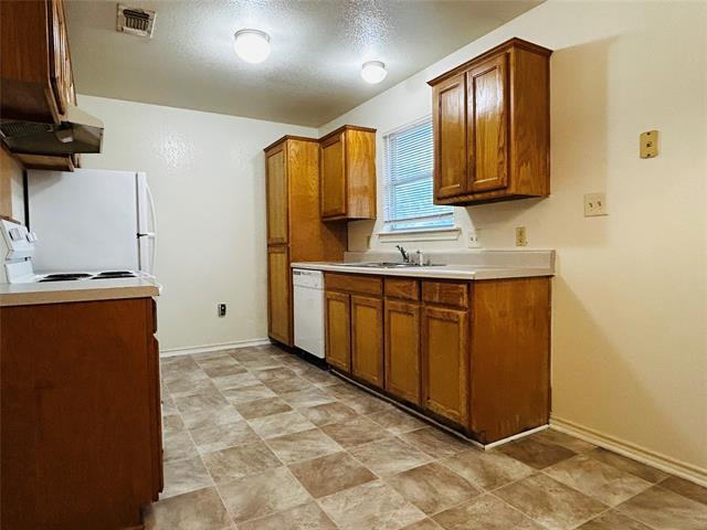 Photo - 1602 Moss St