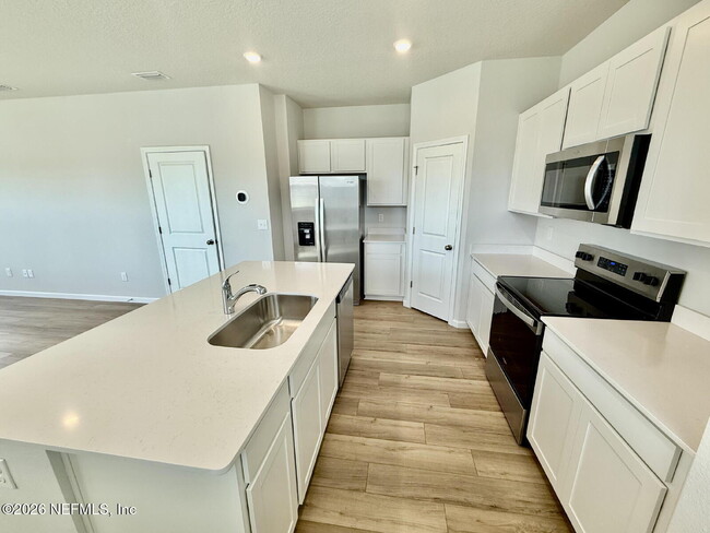 Photo - 10628 Waterfield Rd