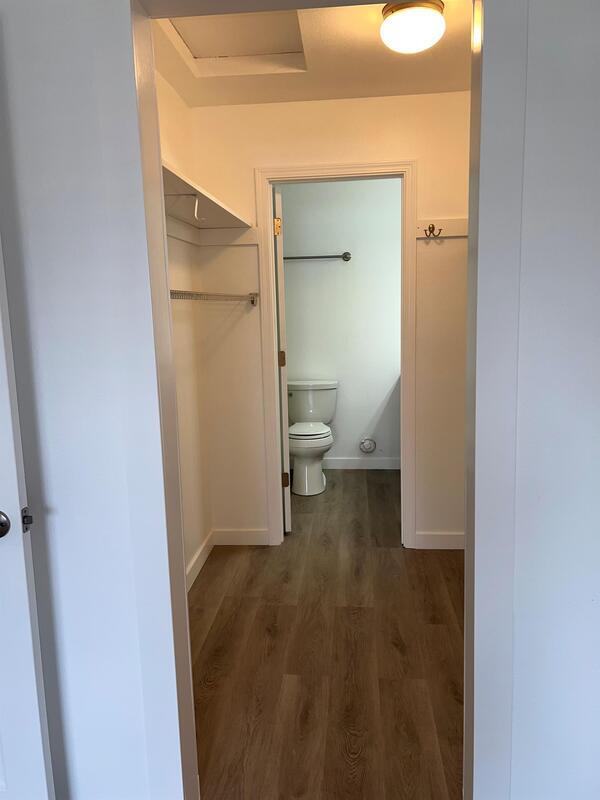 Photo - 210 Noble St