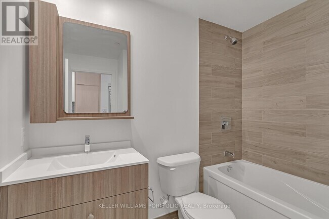 Photo - 75 Canterbury Pl Unité 608