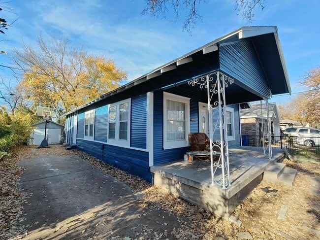 Photo - 2605 Birmingham Ave