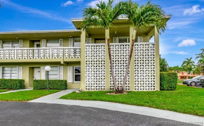 1140 Mahogany Way Unidad 204
