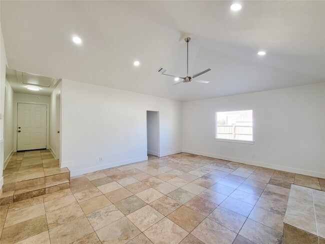 Photo - 12510 Ridgecrest Dr