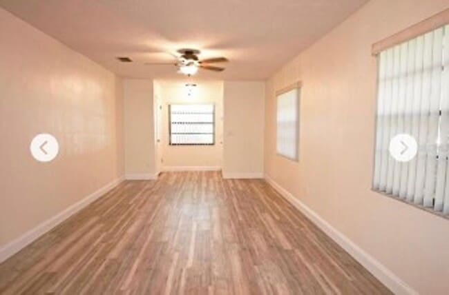 Photo - 2112 Oak Chace Ct Unit 1