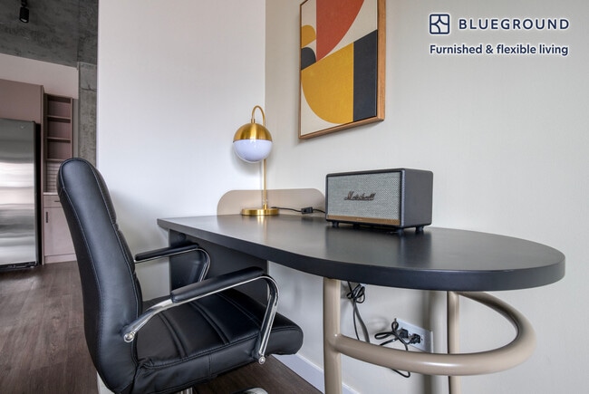 Photo - 411 W Chicago Ave Unit FL4-ID1034