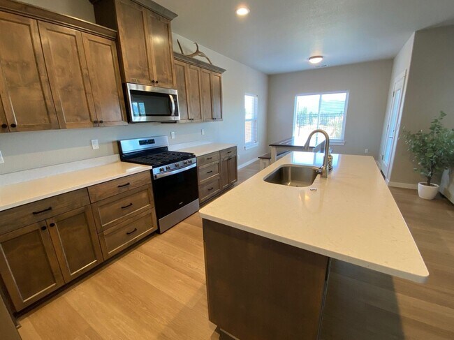 Photo - Beautiful 3 Bedroom House in Sutherlin!