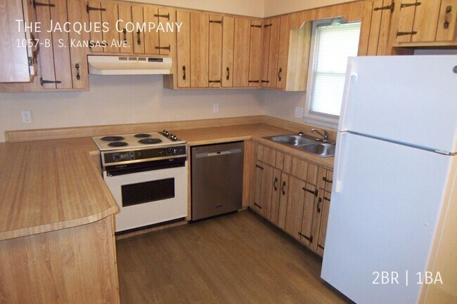 Photo - 1057-B S Kansas Ave